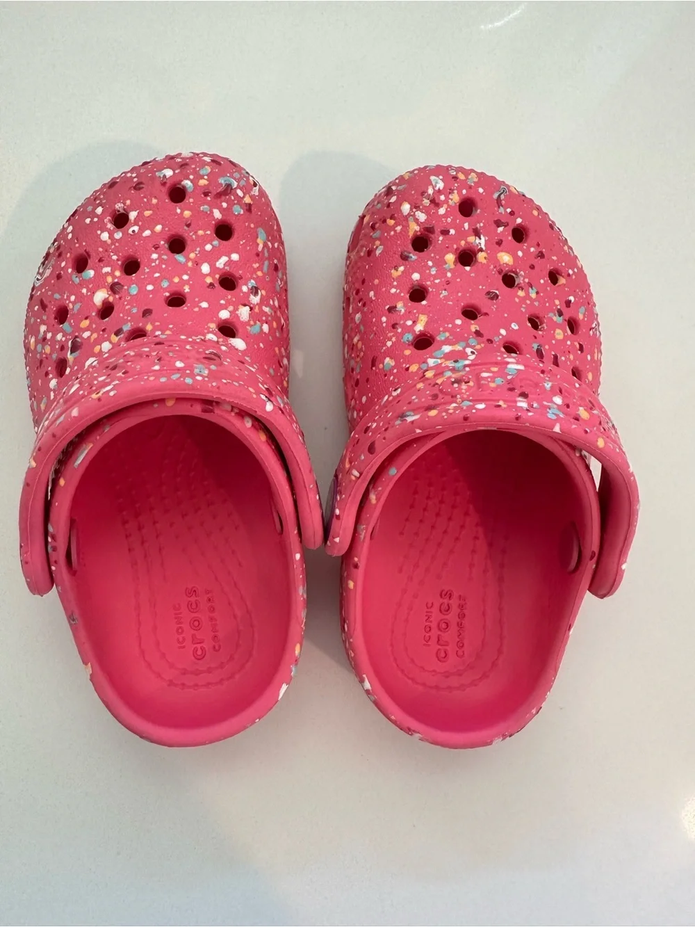 Crocs Kids' Classic Clog Size 6C - Pink Confetti